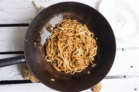 들기름막국수, 왜 이렇게 맛있을까?